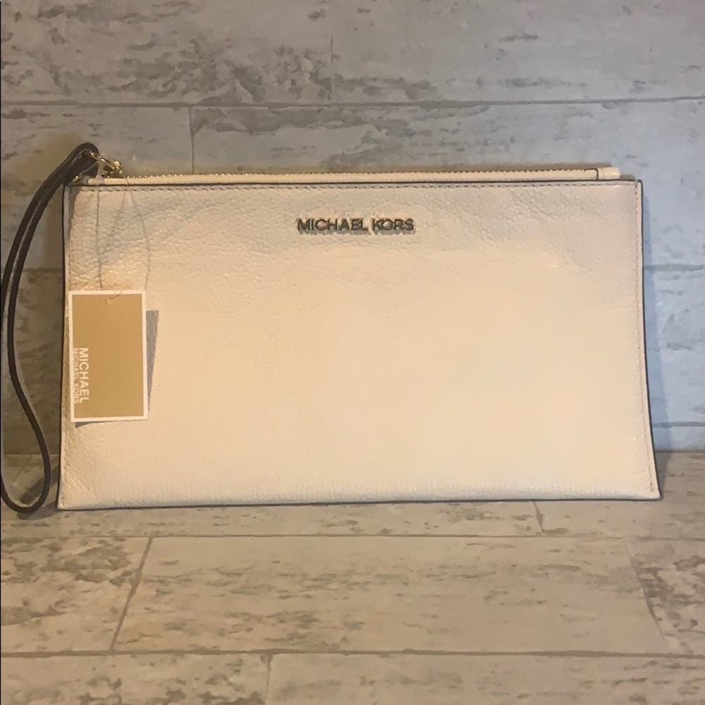 Michael Kors Wristlet